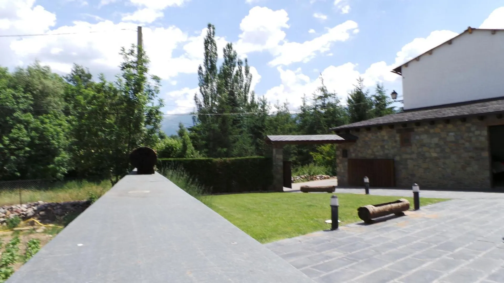 Can Vall Bellver Bellver De Cerdanya İspanya